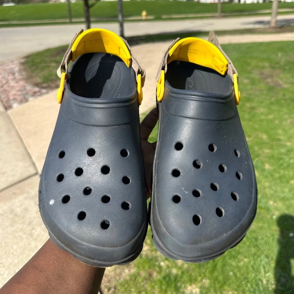 CROCS ALL TERRAIN‎ CLOGS Men's Size 11 Navy Blue Sandals